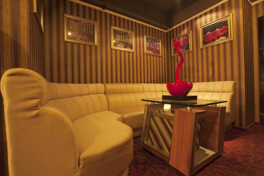 20191207/5deb8fcd45f3d.jpg 渭南酒吧卡座沙發(fā).jpg