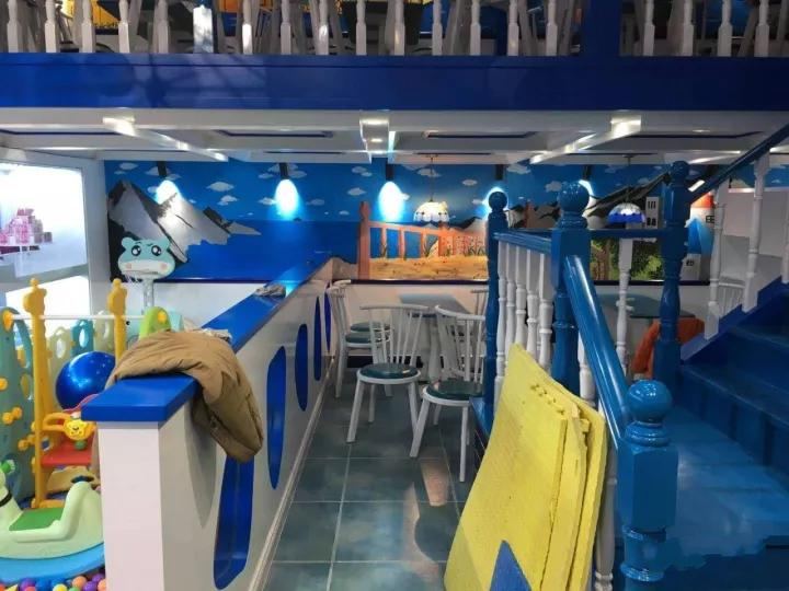 20191225/5e037db99d3e0.jpg 蛋糕店桌椅批發(fā)廠家.jpg