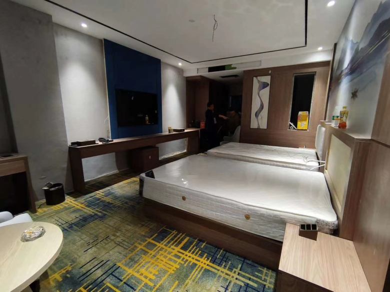 20200802/5f262c71dfd56.jpg 延安吳起酒店家具安裝中.jpg