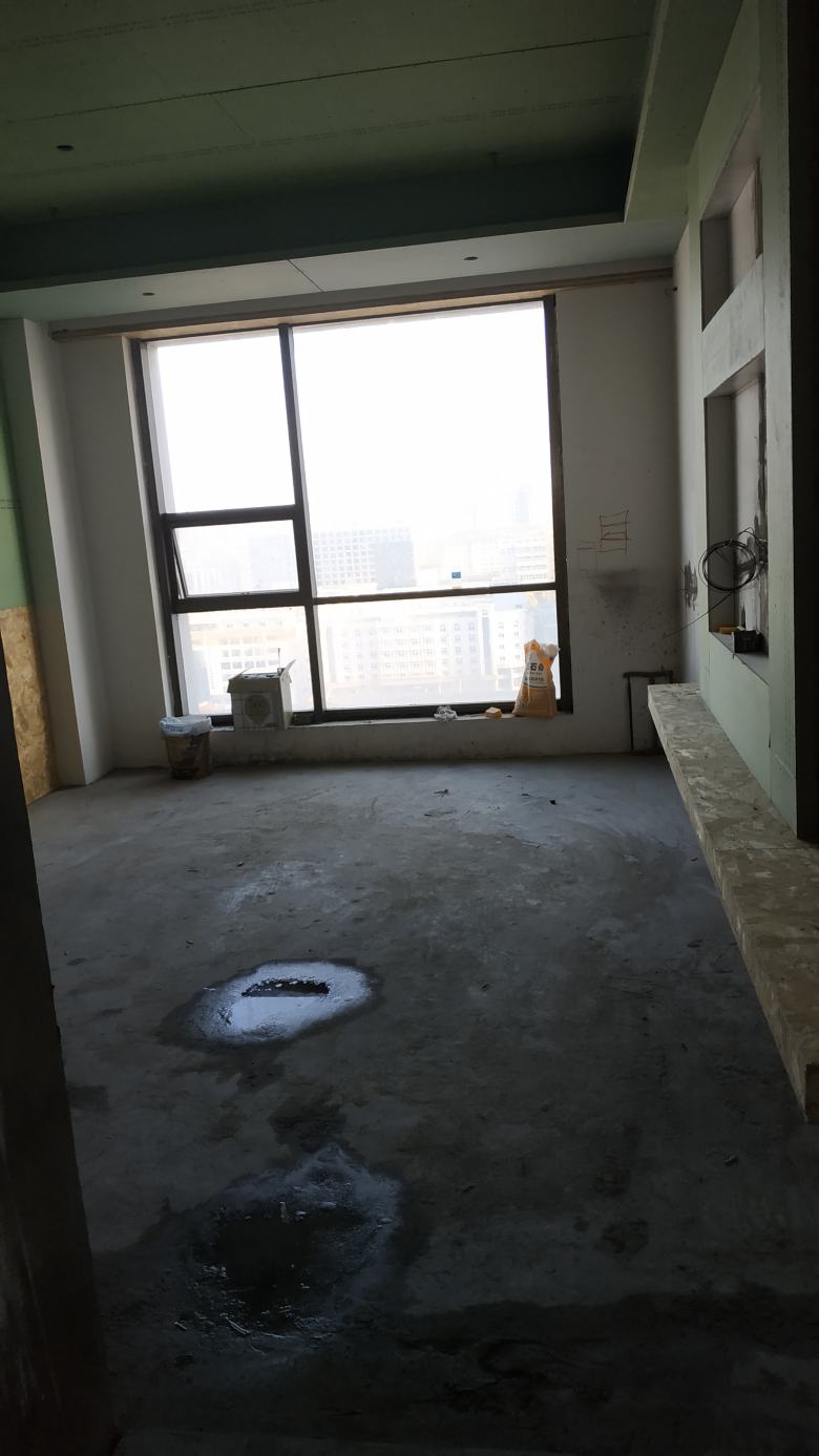 20210426/608629e188b25.jpg 設(shè)計(jì)師測(cè)量酒店大床房.jpg