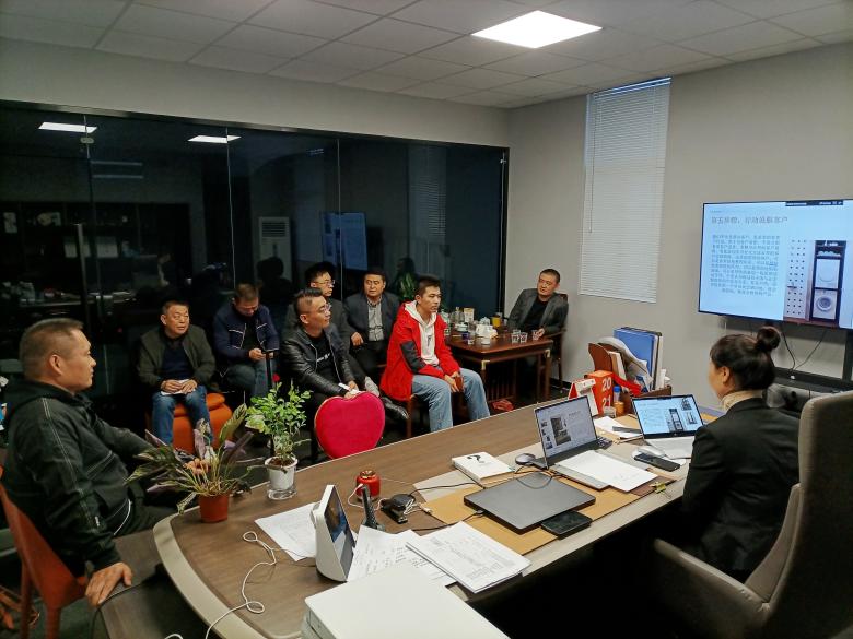 20211116/61936d2e69aea.jpg 西安酒店家具廠對(duì)銷售部員工進(jìn)行考試.jpg