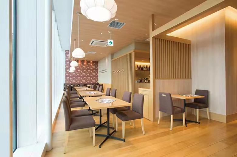 20211208/61b035dc2806b.jpg 吾悅廣場咖啡屋餐桌椅.jpg