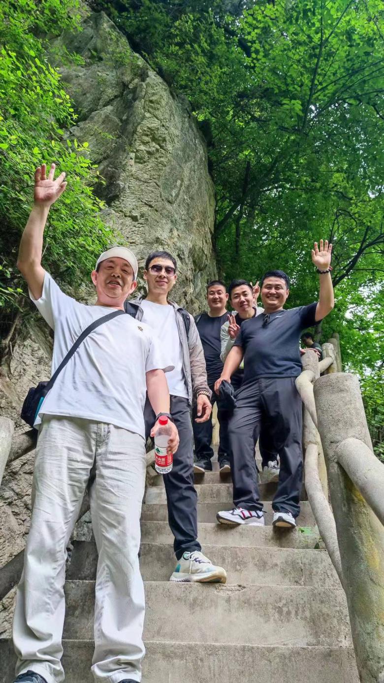 20220524/628ccc51b77f1.jpg 項(xiàng)目部員工合影.jpg