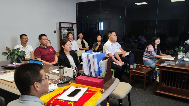 20220905/63159c8fd55da.jpg 月終總結(jié)大會(huì)現(xiàn)場(chǎng).jpg