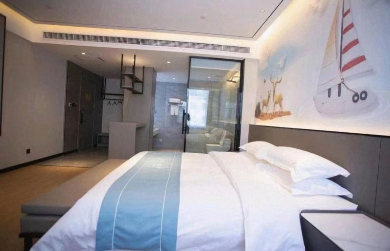 20230305/6404233dd4a7d.jpg 酒店大床房落地圖.jpg