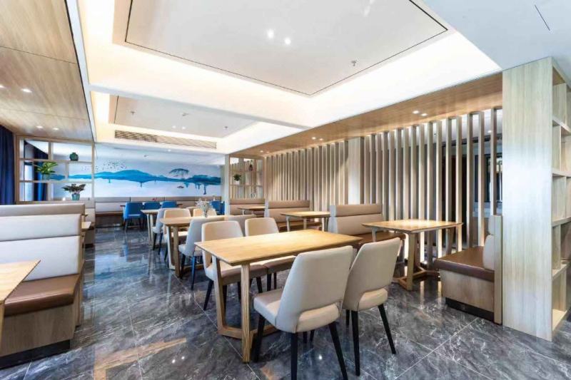 20230718/64b618bd159d2.jpg 酒店桌椅卡座沙發(fā)廠家.jpg