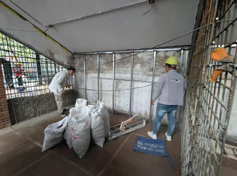 20230909/64fc36496f754.jpg 設(shè)計(jì)師與項(xiàng)目經(jīng)理測量尺寸.jpg